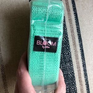 Bloom by Chloe Long Band